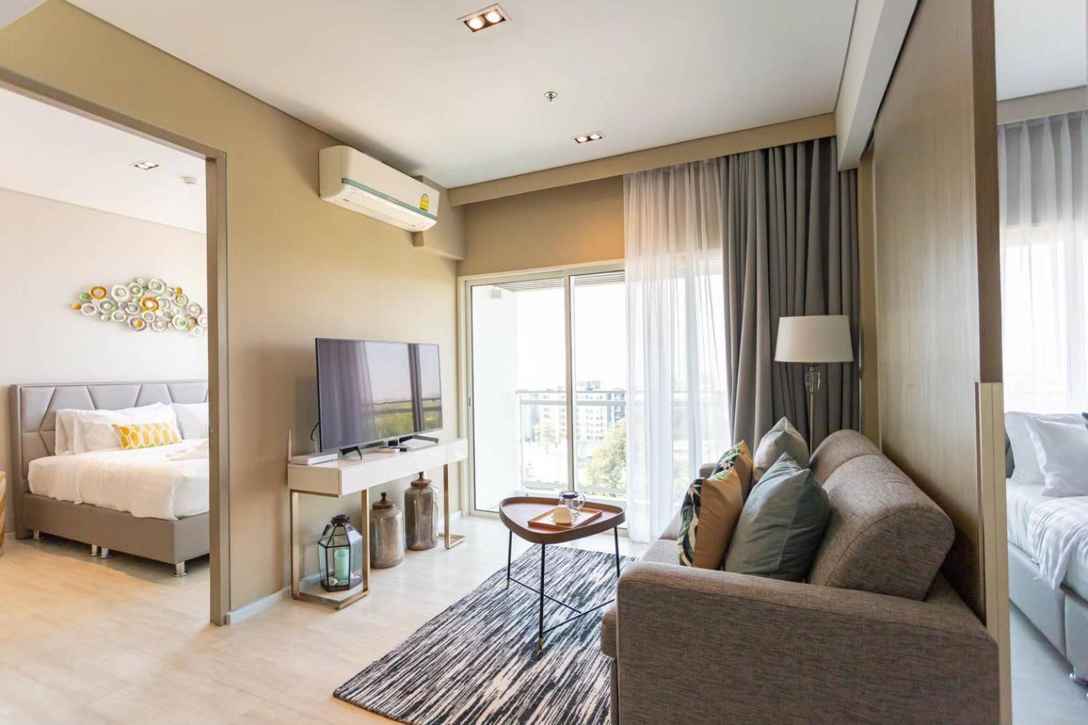 Residence By Hello Pattaya At Veranda Джомтьен Номер фото